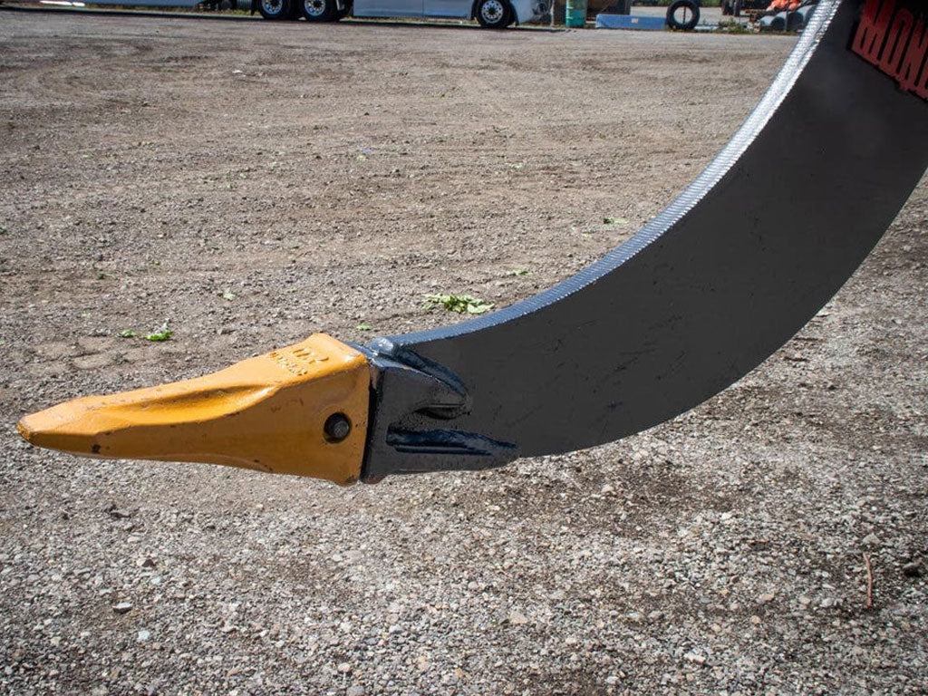 MONGO 37′′ Standard Ripper Attachment for Excavators, 5000-13000 lbs. - Image 5